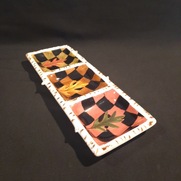 Handpainted Three Section Nature-Themed Ceramic Serving Tray - Picture 6 of 9